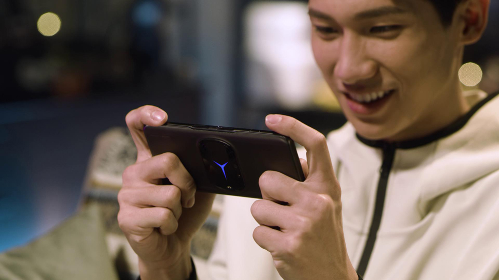 Legion Y90 | 2021-2022 