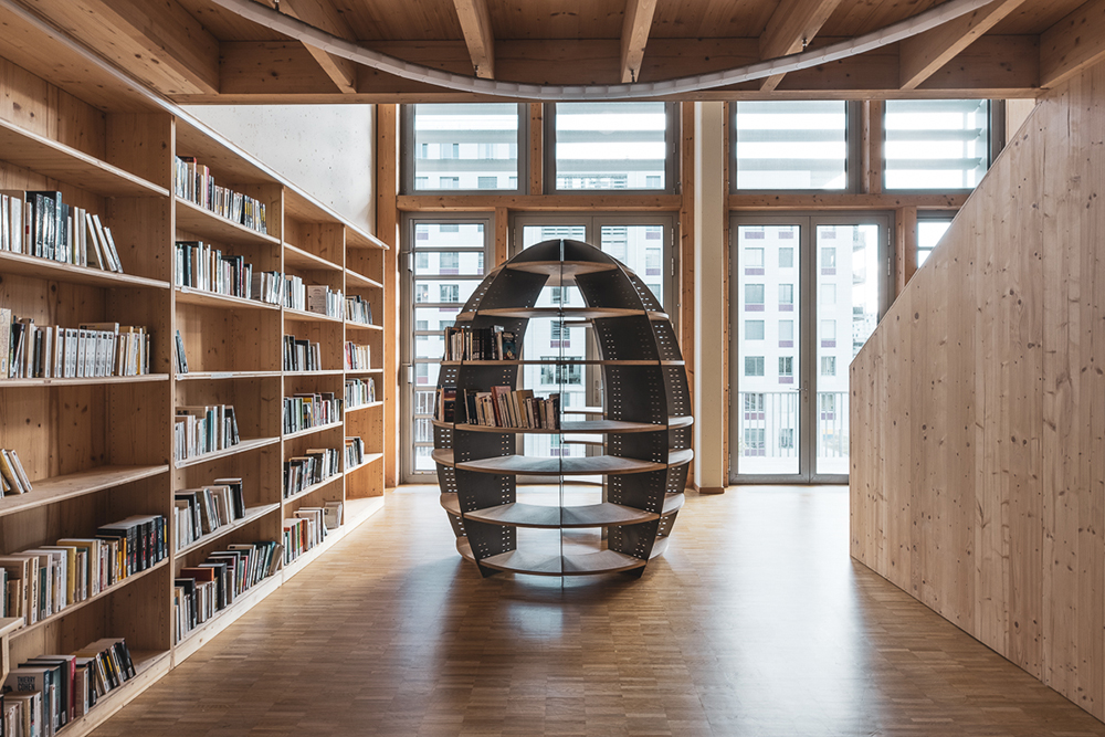 Des Lieux et Des Liens