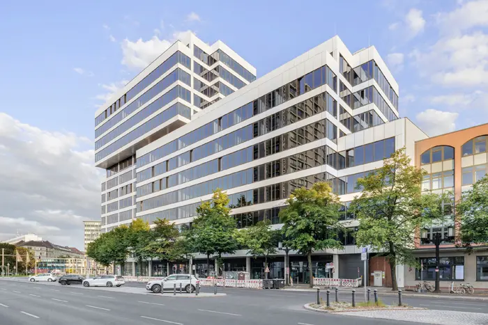 Office building Ernst-Reuter-Platz 6 