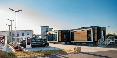 bk World Exclusive Lounge for Electric Car Charging Parks | 2022