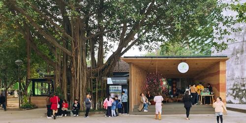 Truc Lam Restaurant & Coffee  | 2020