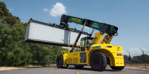 Hyster Hydrogen Fuel Cell-Powered ReachStacker Forklift | 2020-2021